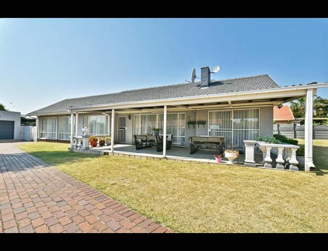 3 BEDROOM HOUSE FOR SALE IN GLENANDA